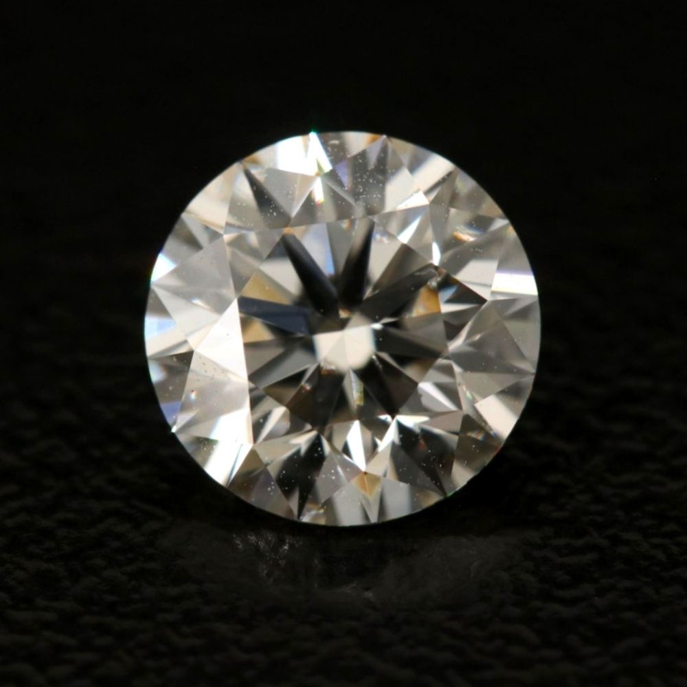 1.5 CT IGI certified lab grown diamond